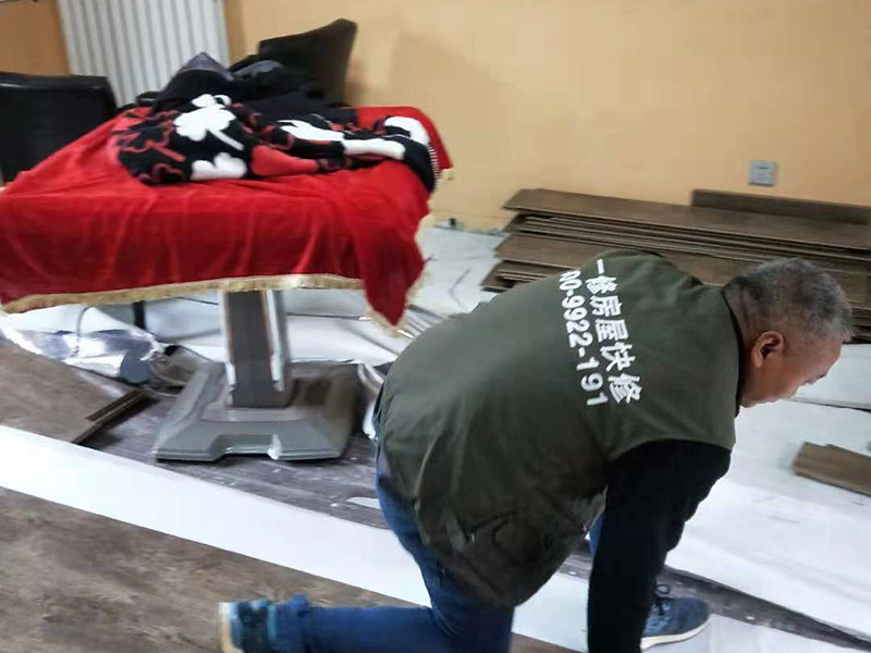 杭州實(shí)木地板修補(bǔ)價(jià)格，杭州實(shí)木地板保養(yǎng)