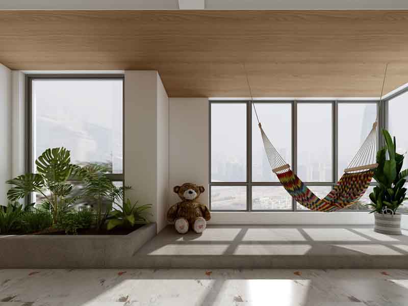 我們平時接觸到的公寓樓裝修中，對于陽臺應(yīng)不應(yīng)該封起來這個問題，每個人都有自己的想法，今天我們從陽臺不封怎么避免飄雨，不封陽臺又安全的方法，經(jīng)濟(jì)實惠的封陽臺辦法這3方面來討論一下，看看陽臺到底需不需要封起來，  陽臺不封怎么避免飄雨  解決陽臺飄雨的問題，普遍的辦法是安裝遮雨棚，家用的遮雨棚不僅可以防曬，還可以阻擋一部分雨水進(jìn)屋內(nèi)，不過遇到刮風(fēng)下雨的天氣時，不太實用了。建議選擇用一體式的陽臺簾子，晴天可以把簾子拉起來，暴雨天的時候把簾子放下來也不用擔(dān)心雨水進(jìn)入到屋內(nèi)。  不封陽臺又安全的方法  很多家庭選項把陽臺封起來的理由是擔(dān)心不安全，其實不封陽臺又安全的方法也很簡單，選擇在陽臺安裝落地窗，可以同時兼顧安全和通風(fēng)的兩方面，也不用擔(dān)心暴雨天會飄雨進(jìn)屋內(nèi)。而且從另一方面，也可以讓室內(nèi)的采光度更好，提升房屋居住的幸福度。  經(jīng)濟(jì)實惠的封陽臺辦法  目前我們生活中常常見到的封陽臺的辦法是，用塑鋼窗把陽臺包進(jìn)來，不過由于塑鋼容易變形和老化，所以壽命較短。斷橋鋁合金窗戶不同了，不僅隔音和保溫性好，還更能穩(wěn)固，而且使用壽命長，是眾多封陽臺材料中性價比高的材料。  通過以上陽臺不封怎么避免飄雨，不封陽臺又安全的方法，經(jīng)濟(jì)實惠的封陽臺辦法三方面的討論，相信你對陽臺到底有沒有需要封起來這個問題也有了自己的看法，希望可以幫到你哦。