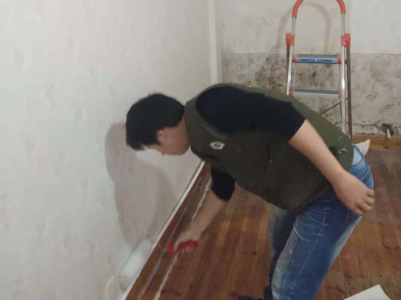 南京刷墻師傅多少錢一平方，南京刷墻師傅施工注意事項