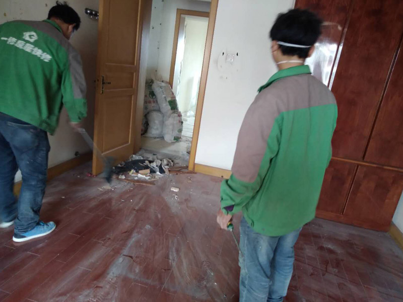 鄭州房屋維修公司哪家是維修，鄭州門鎖槽處木頭壞了怎么辦