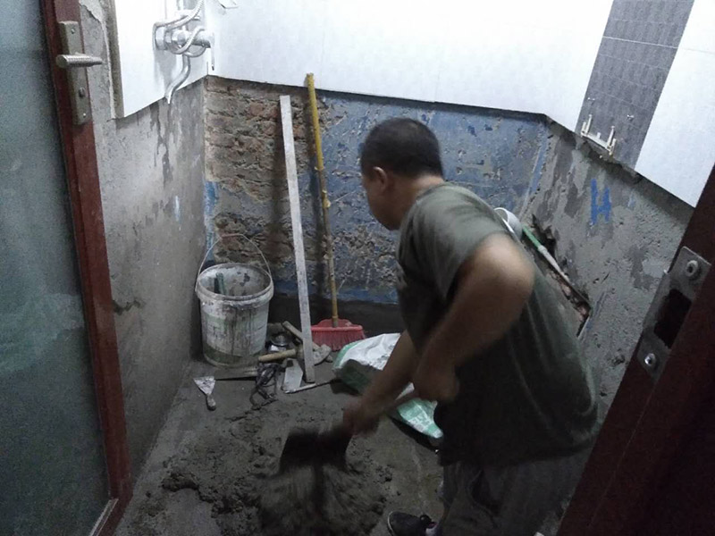 衛(wèi)生間改造，基層修補(bǔ)