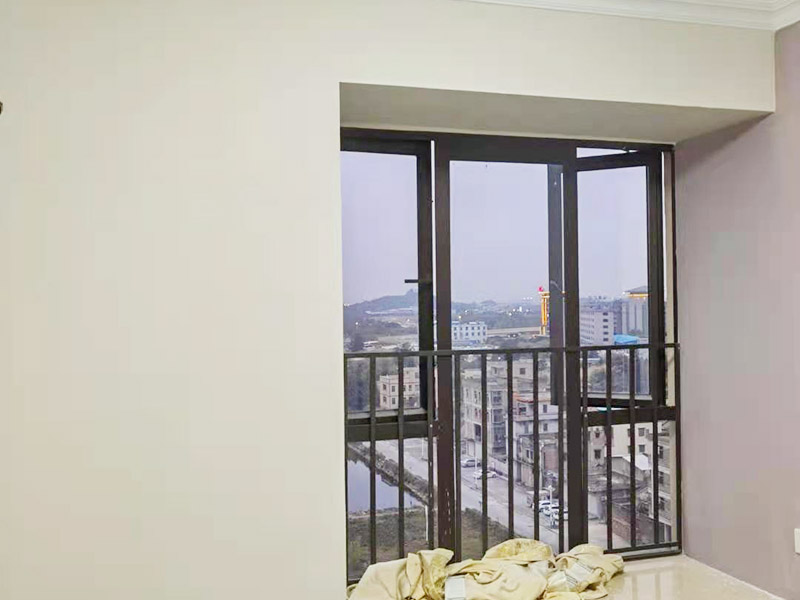 余姚市本地裝修公司怎么找客戶資源，主要方式有自己搭建網(wǎng)站平臺推廣、以及加盟有訂單的平臺合作接單，余姚市裝修公司怎么和裝修平臺合作，如何找到挑選合適的余姚市裝修平臺接單，先要了解余姚市裝修招商加盟政策，余姚市裝修工人找活平臺非常多，但是適合自己的則需要仔細了解。  余姚市裝修平臺接單非常多，傳統(tǒng)的齊家網(wǎng)、土巴兔、裝信通等，這些裝修平臺接單區(qū)域覆蓋了余姚市，面向的客戶群里主要是大型裝修公司，室內(nèi)裝修設(shè)計、別墅裝修設(shè)計等，繳納保證金普遍是在10萬-30萬不等，像傳統(tǒng)的東易日盛、金螳螂&middot;家、百安居、愛空間等裝修公司都入駐了這些接單平臺。  新興的余姚市裝修工人找活平臺，比如：久益一修、益修快裝等，覆蓋全國各地，余姚市裝修維修免費招商加盟，訂單類型包括余姚市室內(nèi)裝修、余姚市房屋維修、余姚市防水補漏、余姚市墻面翻新、余姚市水電維修安裝、余姚市門窗維修安裝、余姚市家具家電維修安裝，房屋裝修維修一站式服務(wù)施工品牌，訂單類型多。  余姚市裝修招商加盟優(yōu)先推薦找能夠保訂單量的平臺合作，好是平臺只招募一個加盟商，規(guī)避內(nèi)部競爭，益于訂單成交！選擇訂單類型多的平臺，套餐類裝修平臺很多，通常業(yè)務(wù)量小 ，競爭大，平臺收費貴等，推薦選擇服務(wù)費根據(jù)訂單量的多少按月算，保證金在5萬遠以上的，這樣有益于減少加盟商的經(jīng)營風險。