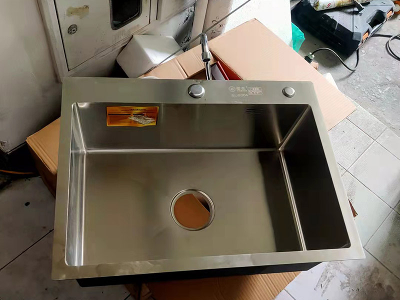 廚房櫥柜臺面安裝