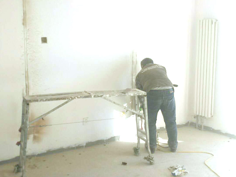 重慶墻壁總是開裂縫怎么回事，重慶墻壁裂縫怎么修補