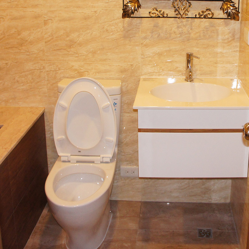 側(cè)馬桶排污管安裝