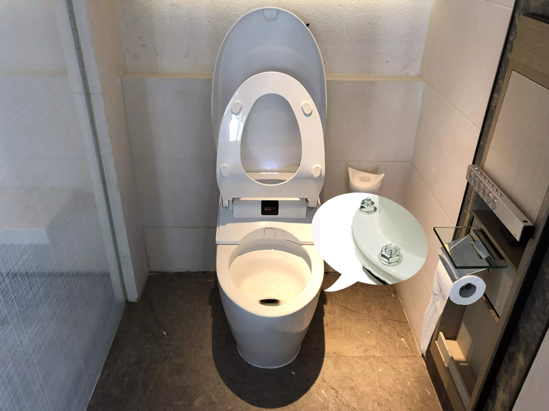 馬桶底部?jī)蓚€(gè)孔是什么不重要，重要的是如何找到上門安裝馬桶的人