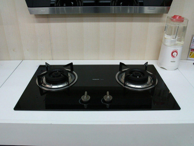 維修煤氣灶具，燃?xì)庠钍酆缶S修多少錢，方法介紹