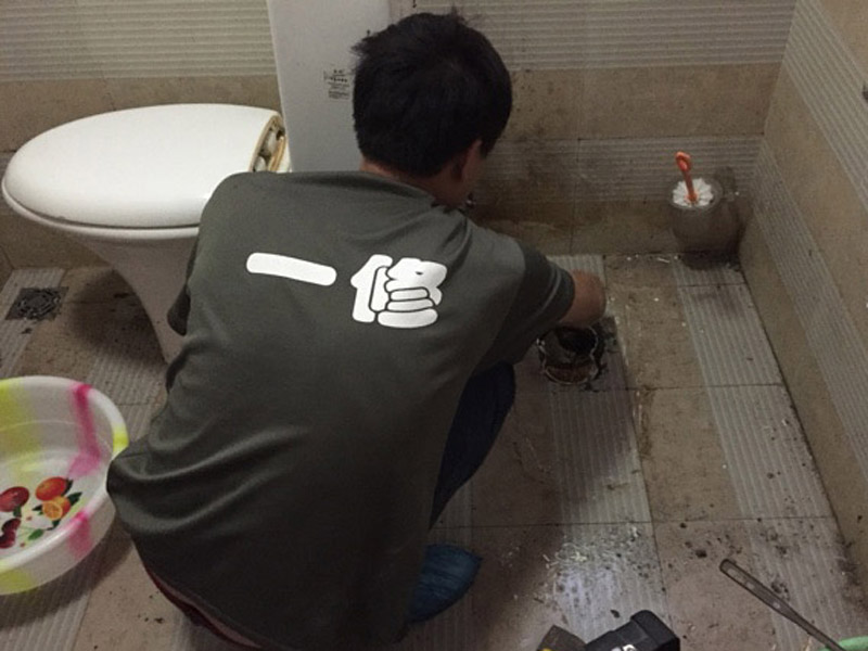 專業(yè)廁所管道疏通建議，注意毛發(fā)清理是