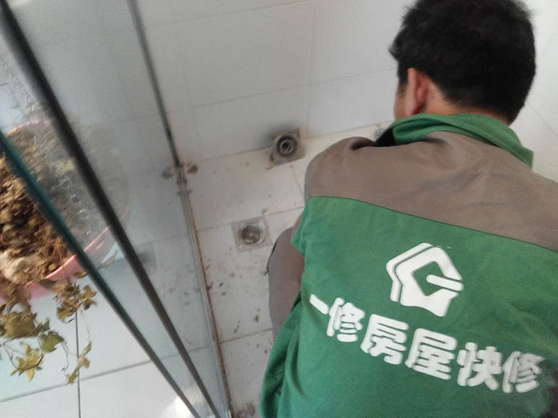 淋浴房裝修，淋浴房選購(gòu)安裝的注意事項(xiàng)