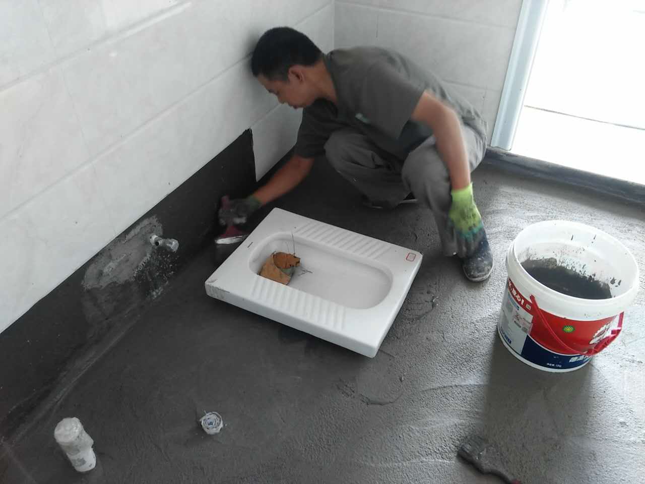 一修洗手間改造、電視墻裝修、外墻保溫