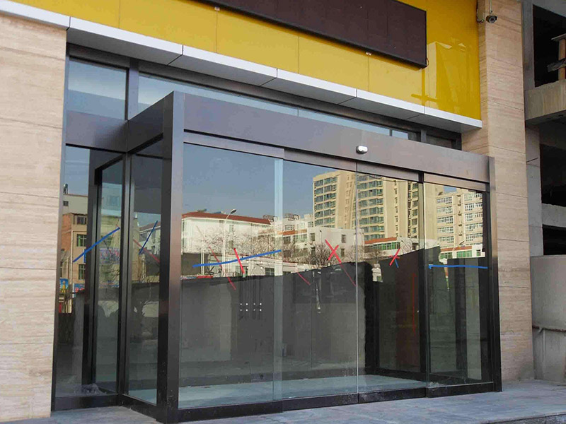 玻璃感應(yīng)門(mén)維修多少錢(qián)，玻璃感應(yīng)門(mén)維修