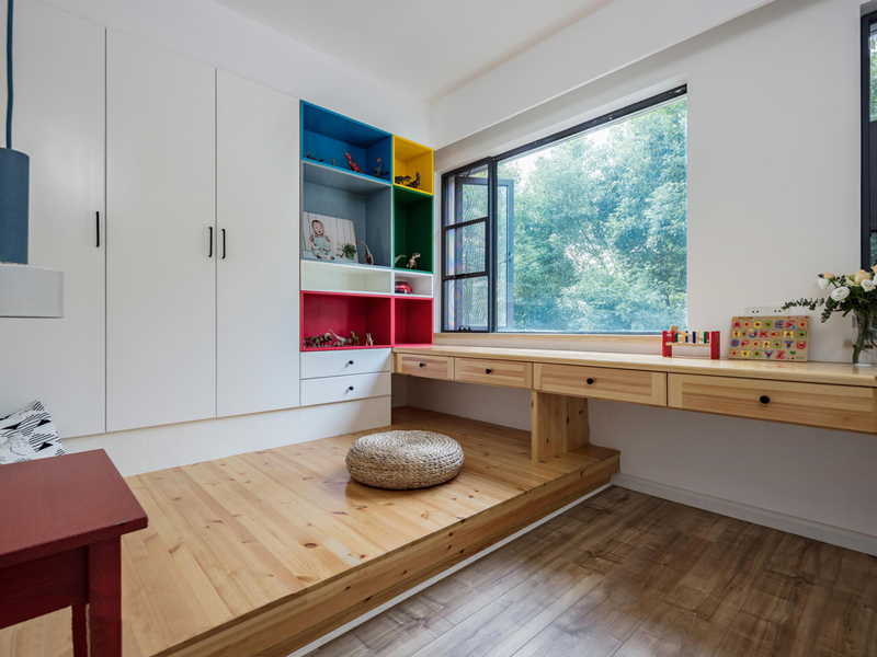 西安維修衣柜門需要多少錢，西安衣柜門