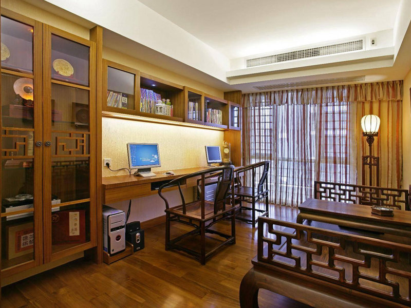 深圳書桌維修哪里找專業(yè)師傅，深圳書桌