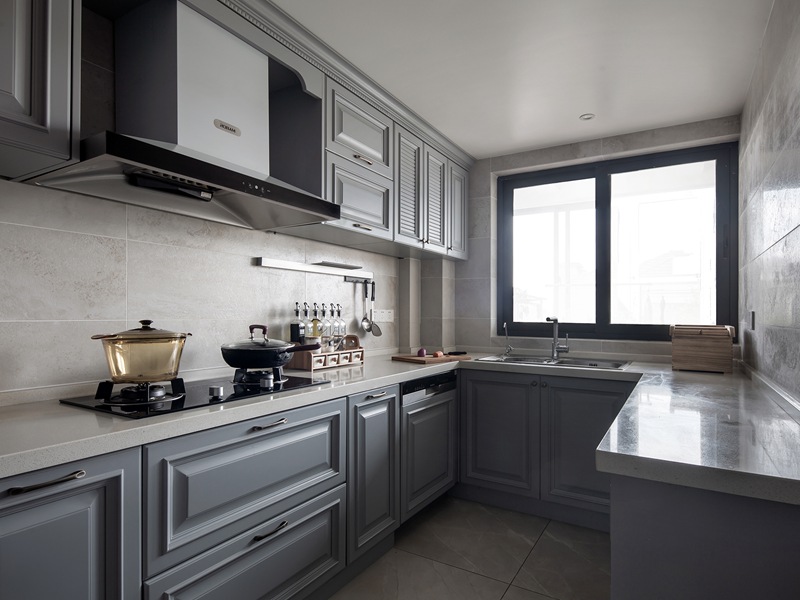 天津落地窗換玻璃多少錢，窗戶用鋼化玻