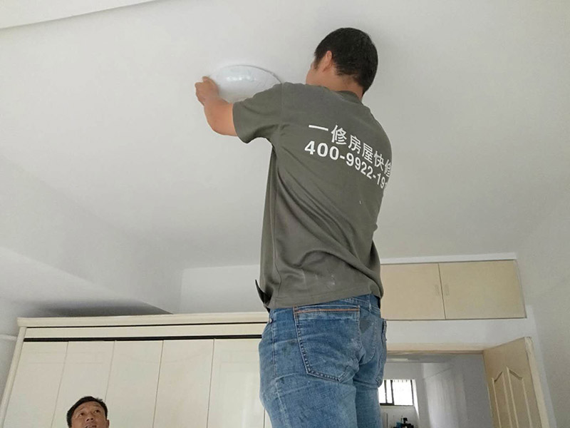 鄂州窗簾安裝怎么做，窗框防水補漏