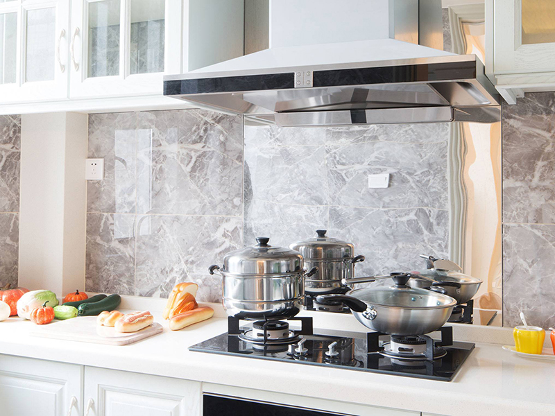 人家做飯自家冒煙，原來是煙道出了問題