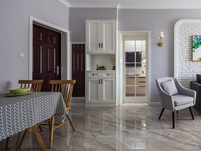 眉山展柜修理，眉山玻璃展柜應(yīng)該怎么保