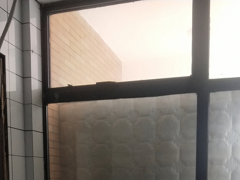 惠州陽臺安裝玻璃窗多少錢一平方？