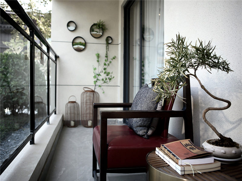 南昌西湖區(qū)局部翻新_陽臺翻新效果圖