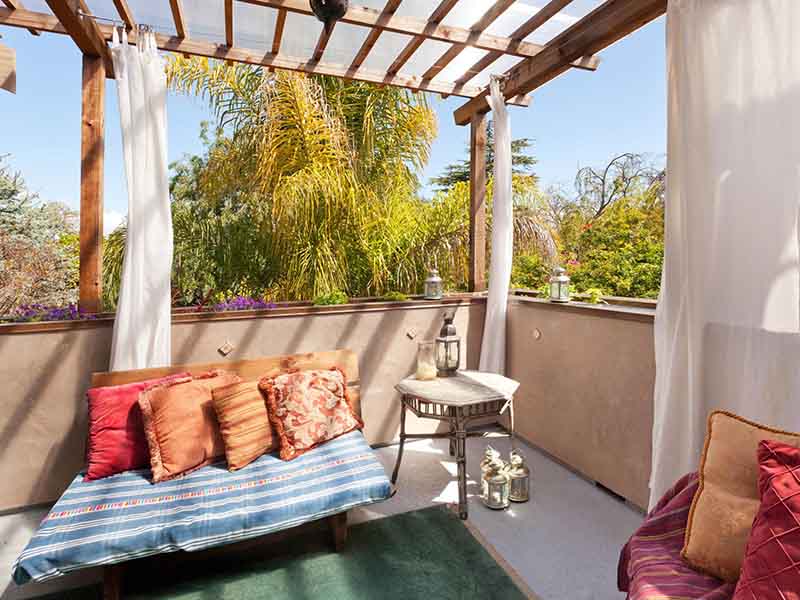 ?？谑袇^(qū)屋面防水補漏不砸地裝修-鋪卷材