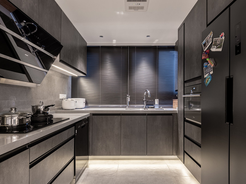 洛陽市老城區(qū)現(xiàn)代簡約裝修設(shè)計(jì)-廚房裝修