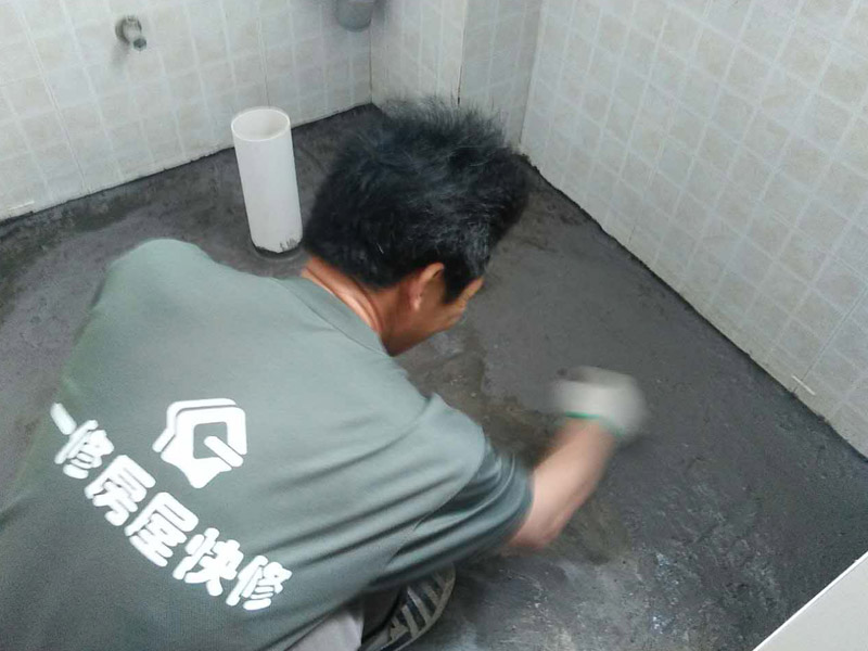 衛(wèi)生間門(mén)邊防潮