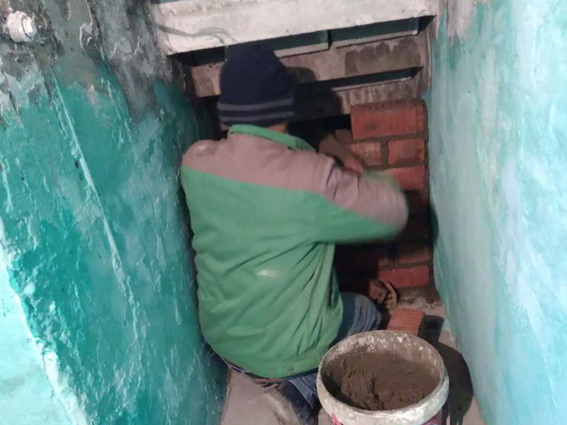 墻面刮膩?zhàn)樱鰤N磚