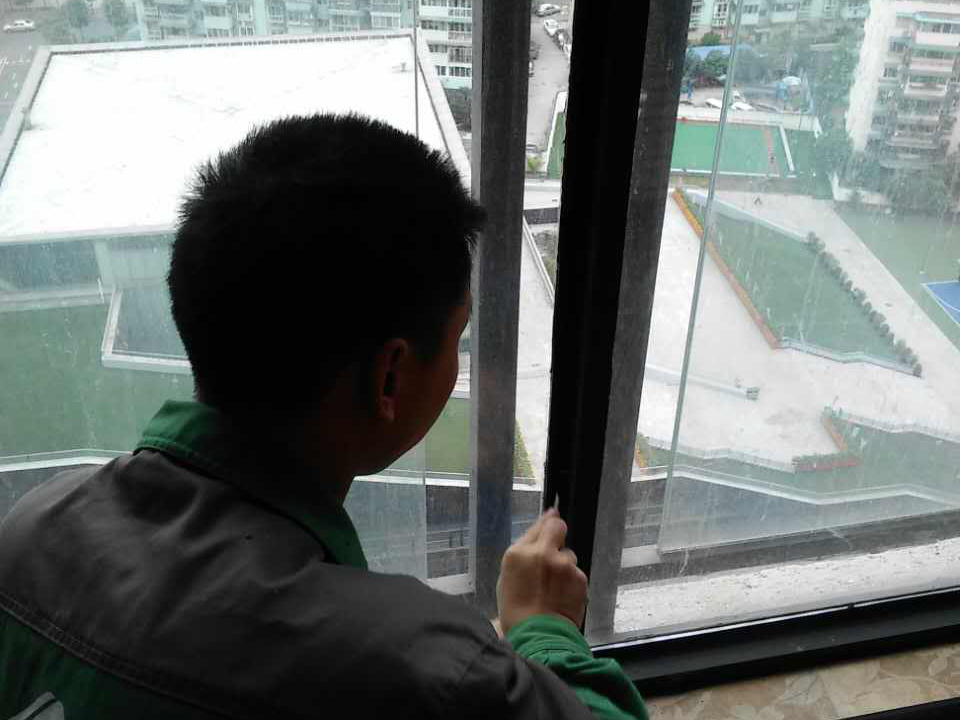 陽臺漏水修補(bǔ)